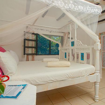 Sunny Garden Rooms Watamu Exterior foto